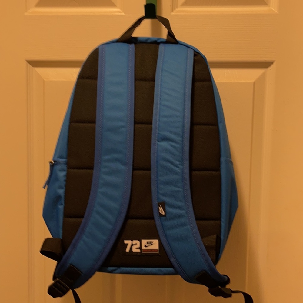 Nike backpack - Picture 3 of 3